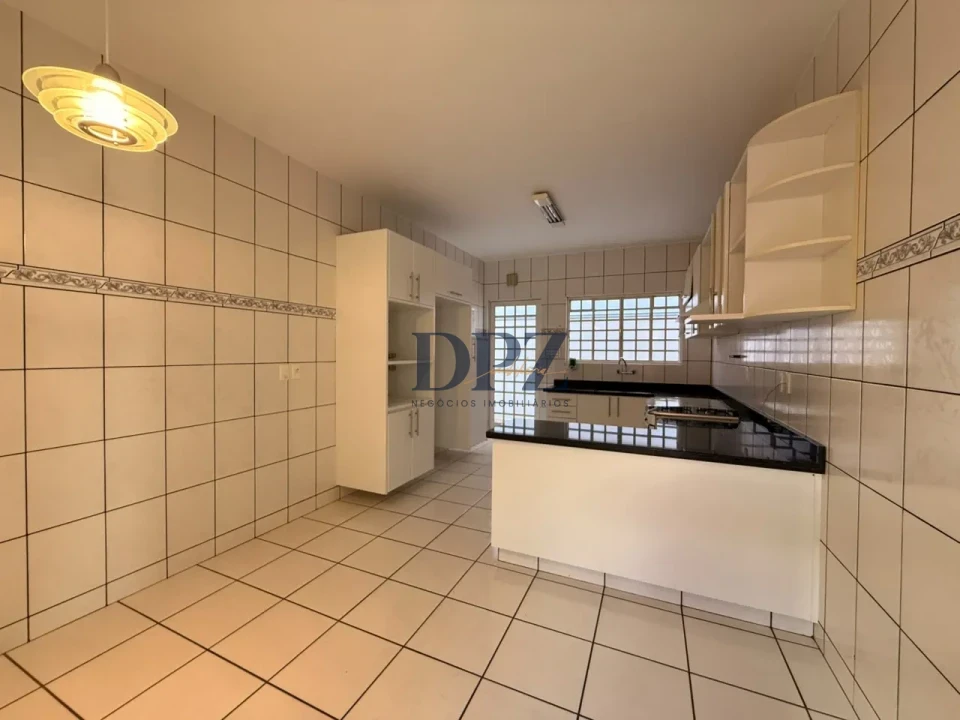 Casa Em Condomínio À Venda E Locação Ouroville Itapetininga