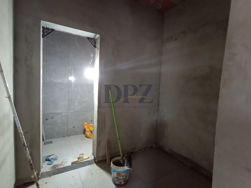 Casa em Condomínio fechado Tivolli | 3 quartos 1 suíte
