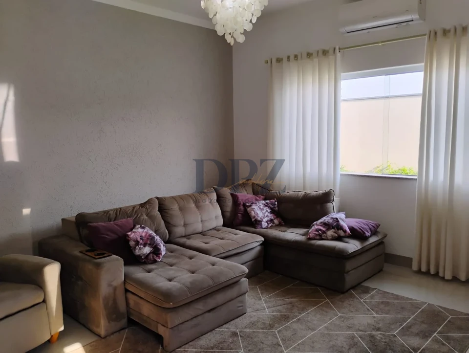 Sobrado de Alto Padrão | 299 m² Construídos | 3 Suítes | Área Gourmet