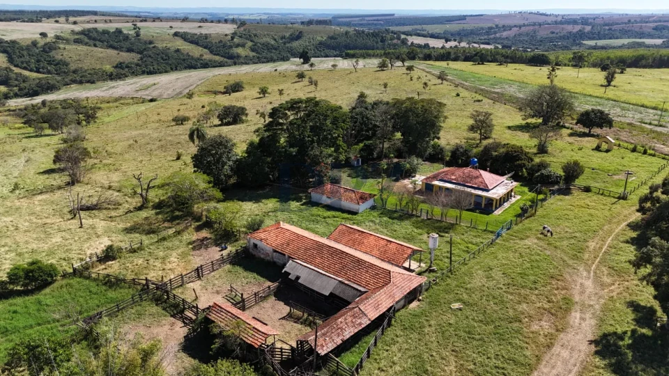 Fazenda À Venda em Angatuba/SP