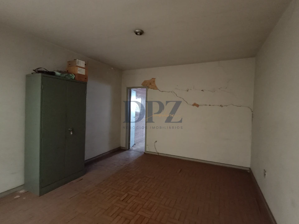 Ponto Comercial + Residência Superior  no Centro de Itapetininga