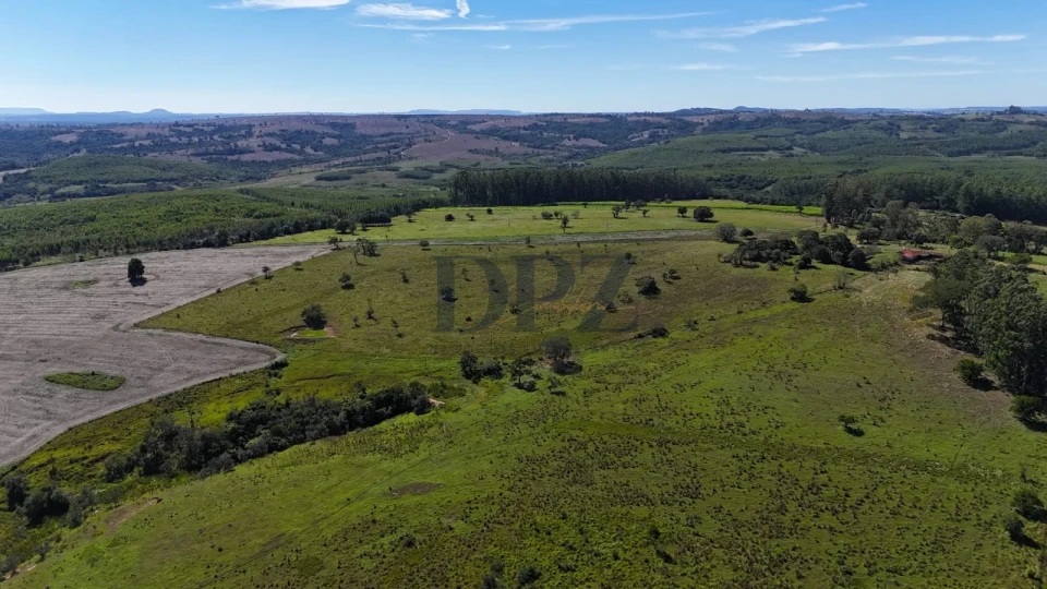 Fazenda À Venda em Angatuba/SP