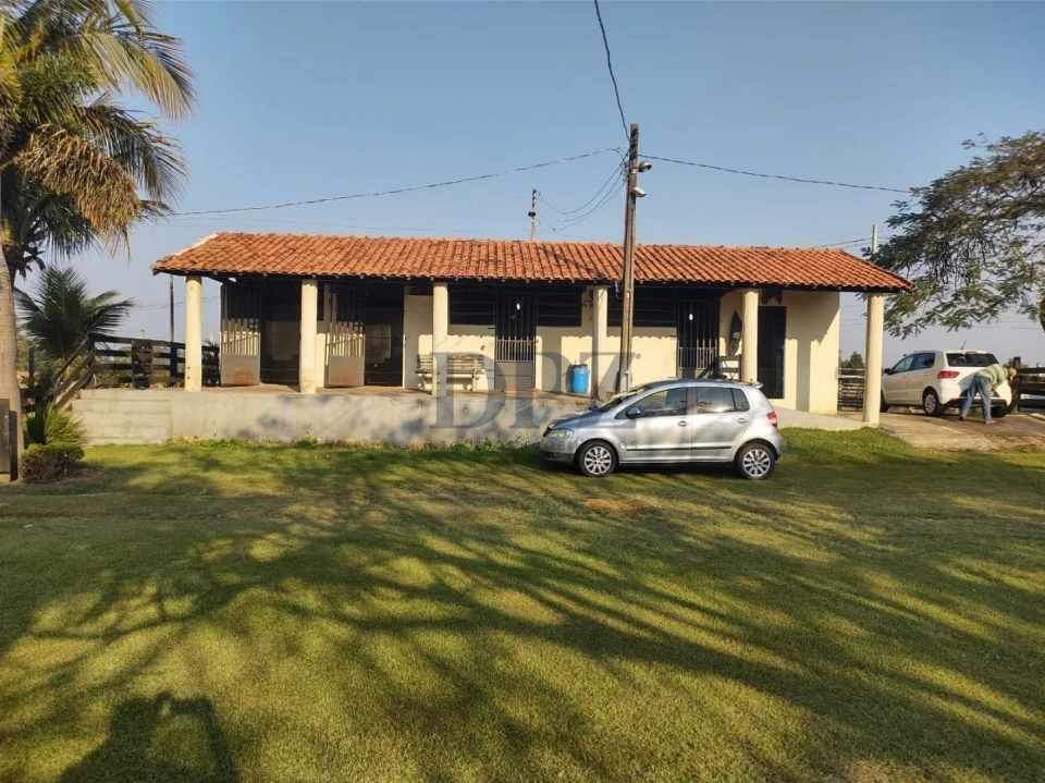 Fazenda/Sítios/Chácaras À Venda Ribeirãozinho Alambari