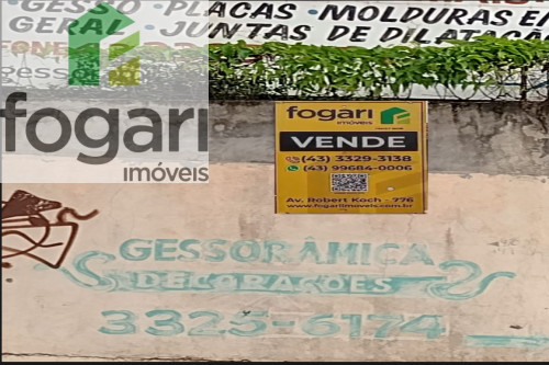 OPORTUNIDADE: AMPLO TERRENO DE 1.203 m2 COM BARRACÃO NA AV. SANTA MÔNICA /PERTO DA UNICESUMAR (ESCRITURADA)