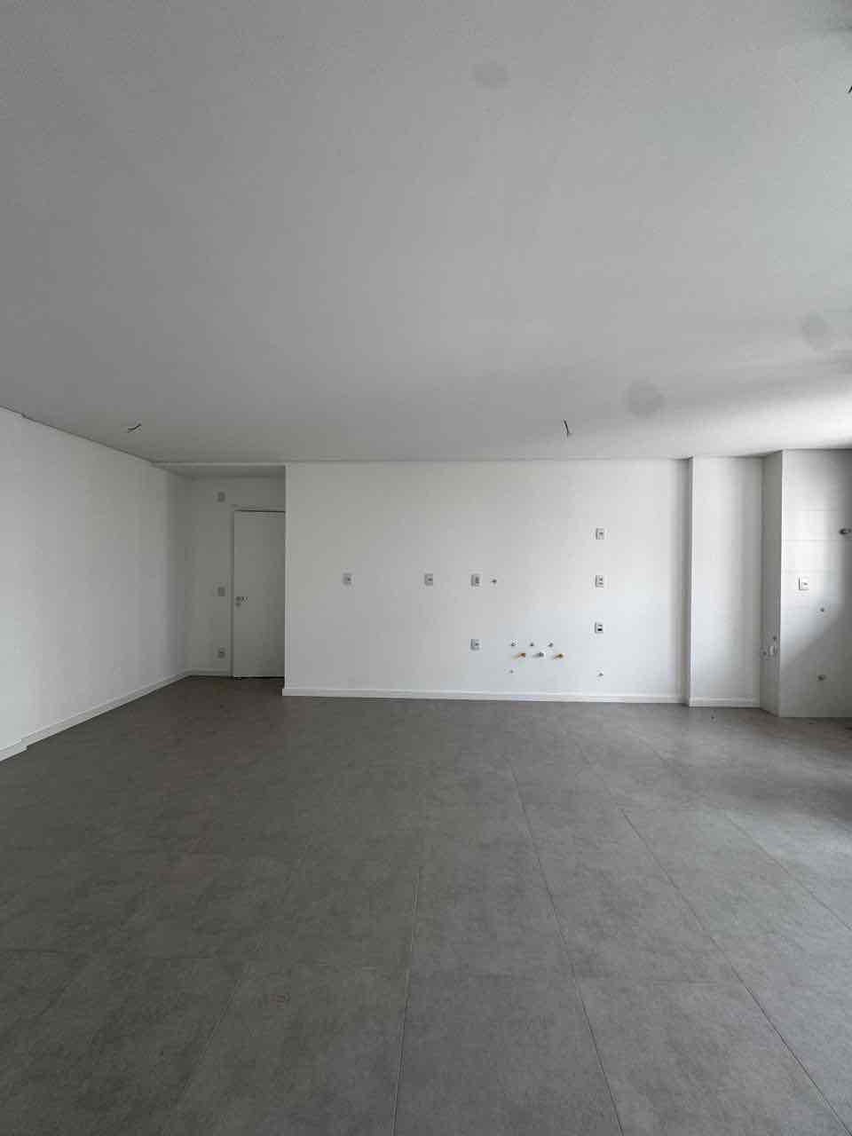 Apartamento Á Venda Sense  Londrina