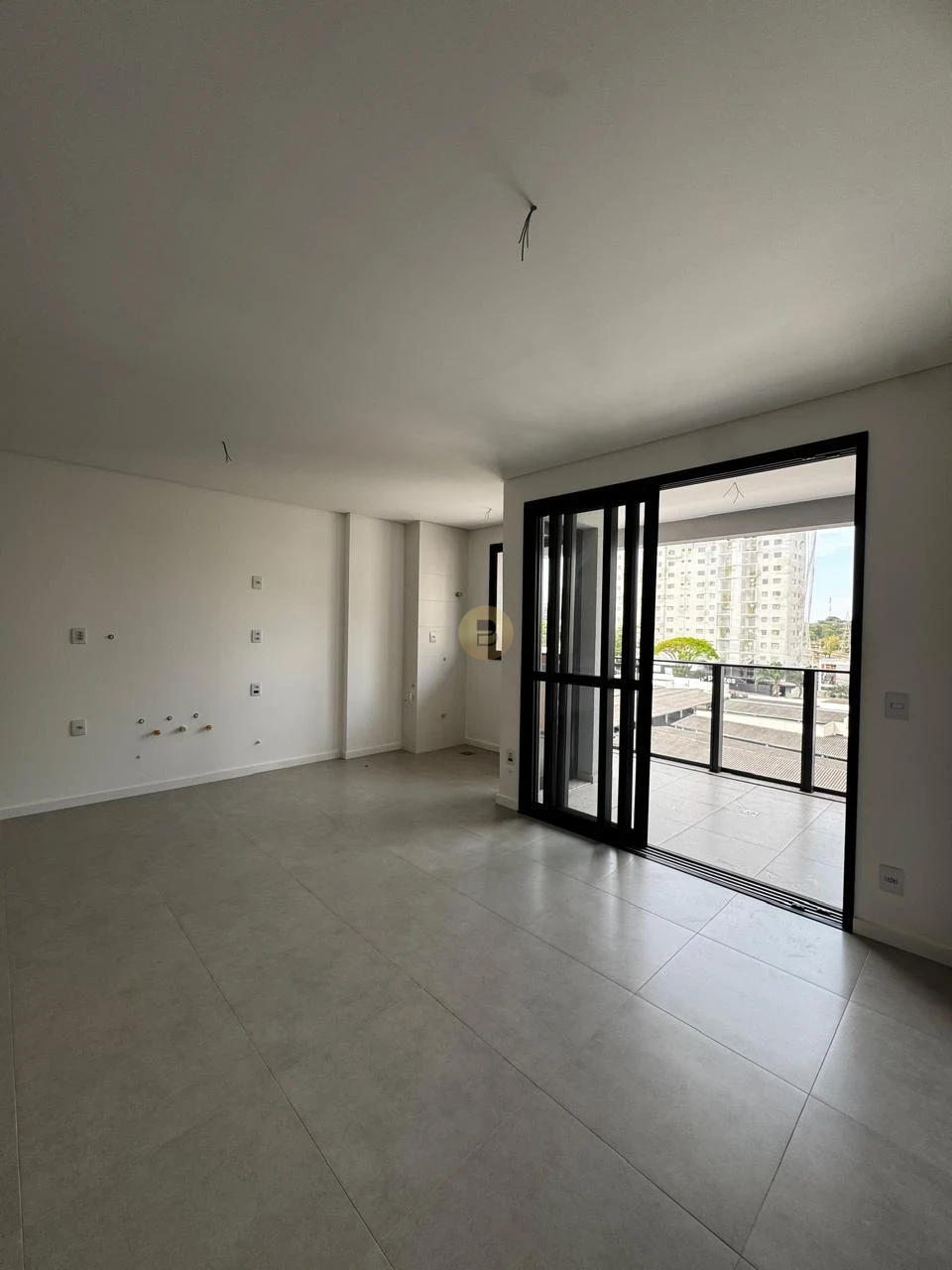Imagens do imóveis Apartamento À Venda Sense Londrina