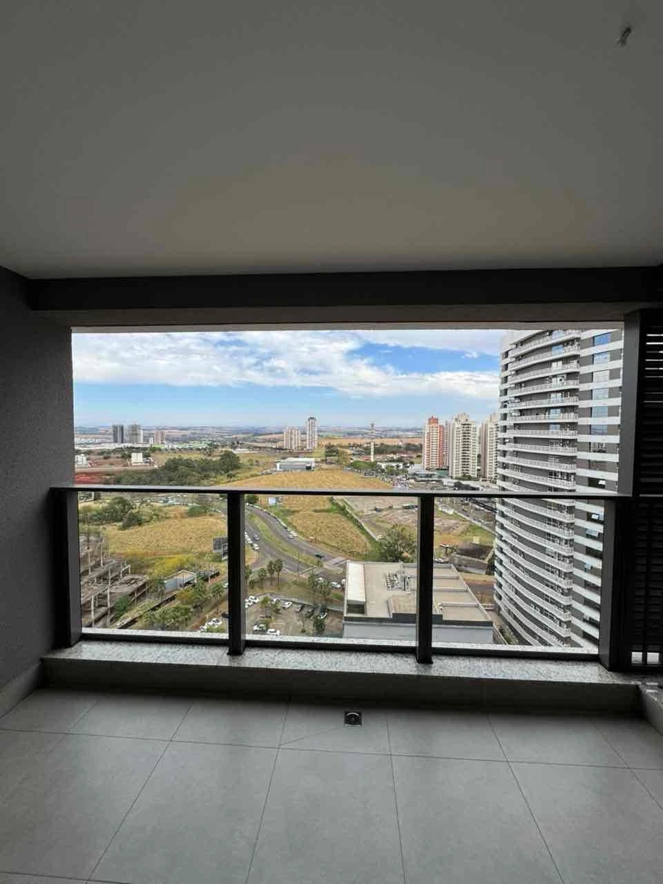 Apartamento Á Venda Artsy Londrina