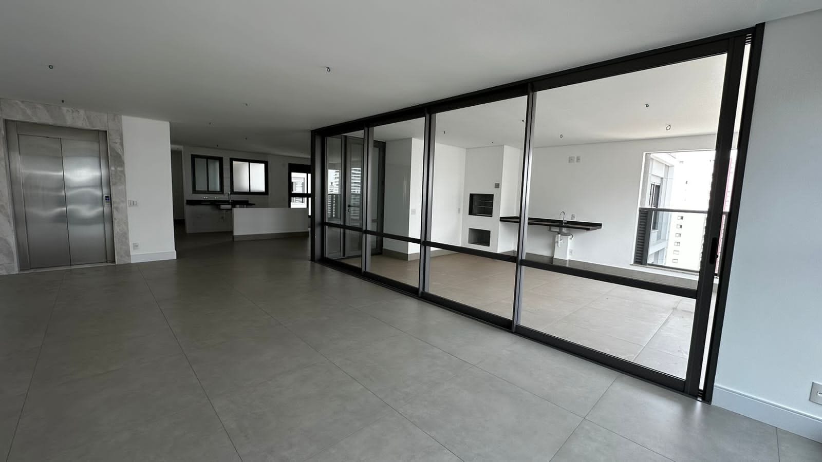 Apartamento Á Venda Epic  Londrina