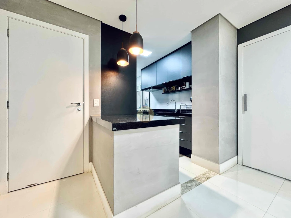 Apartamento Á Venda Chelsea Towers  Londrina