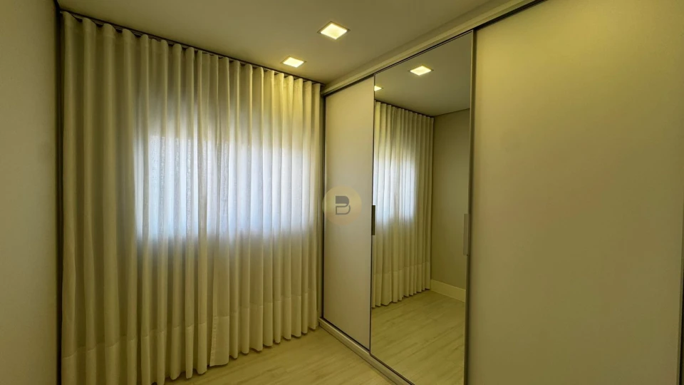 Apartamento Á Venda Kensington Gardens Londrina