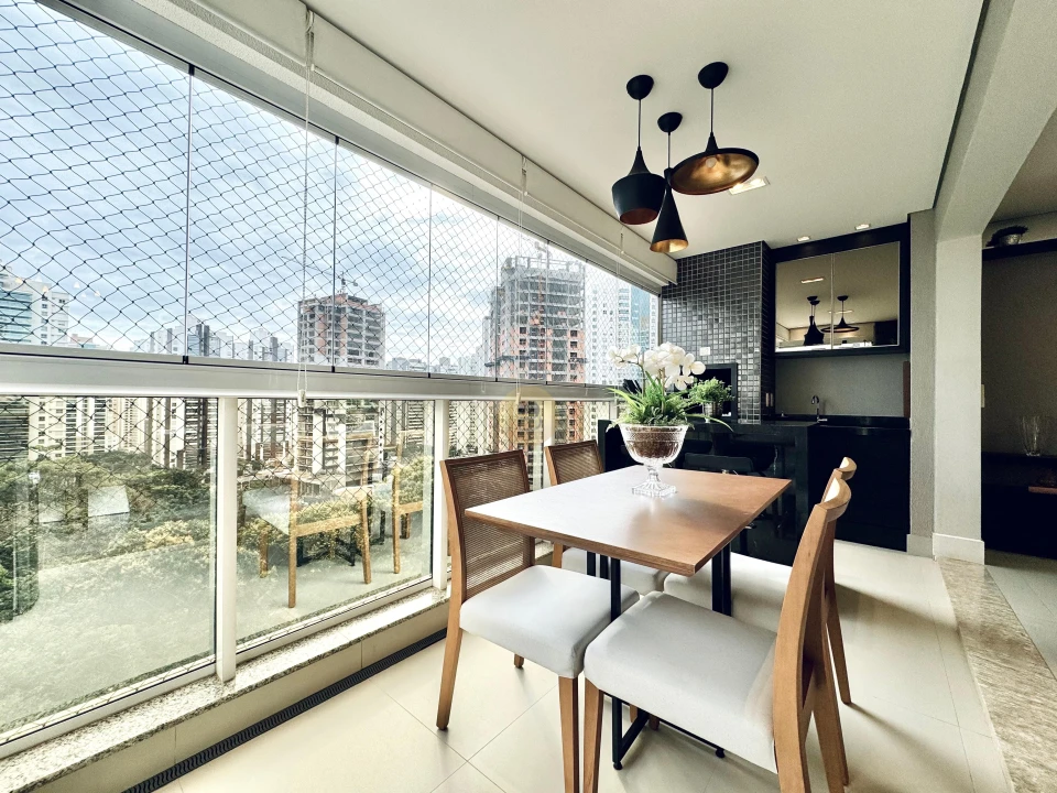 Apartamento Á Venda Kensington Gardens Londrina