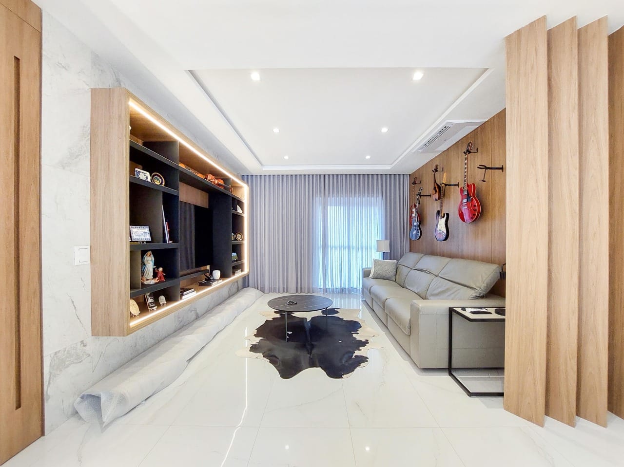 Apartamento Á Venda Casa Batlló Londrina