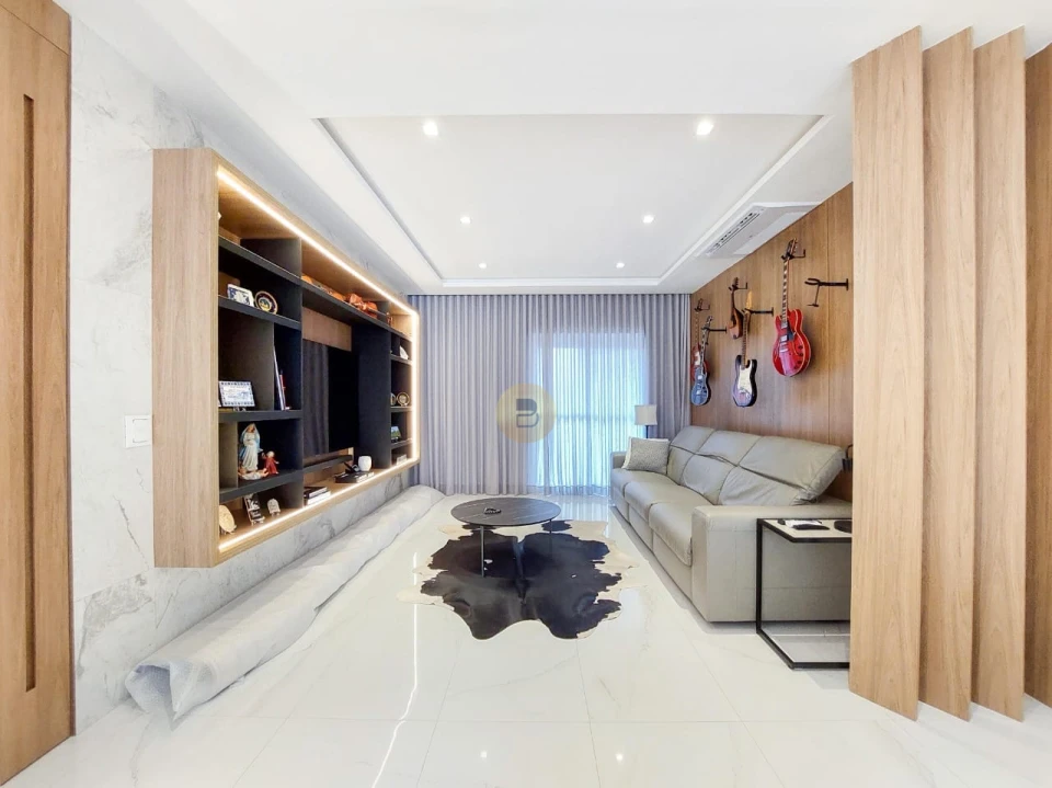 Apartamento Á Venda Casa Batlló Londrina