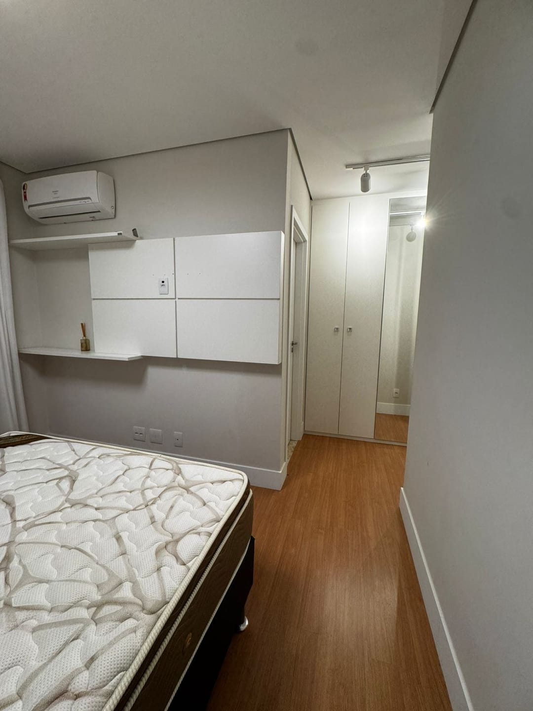 Apartamento Para Alugar Chelsea Towers Londrina