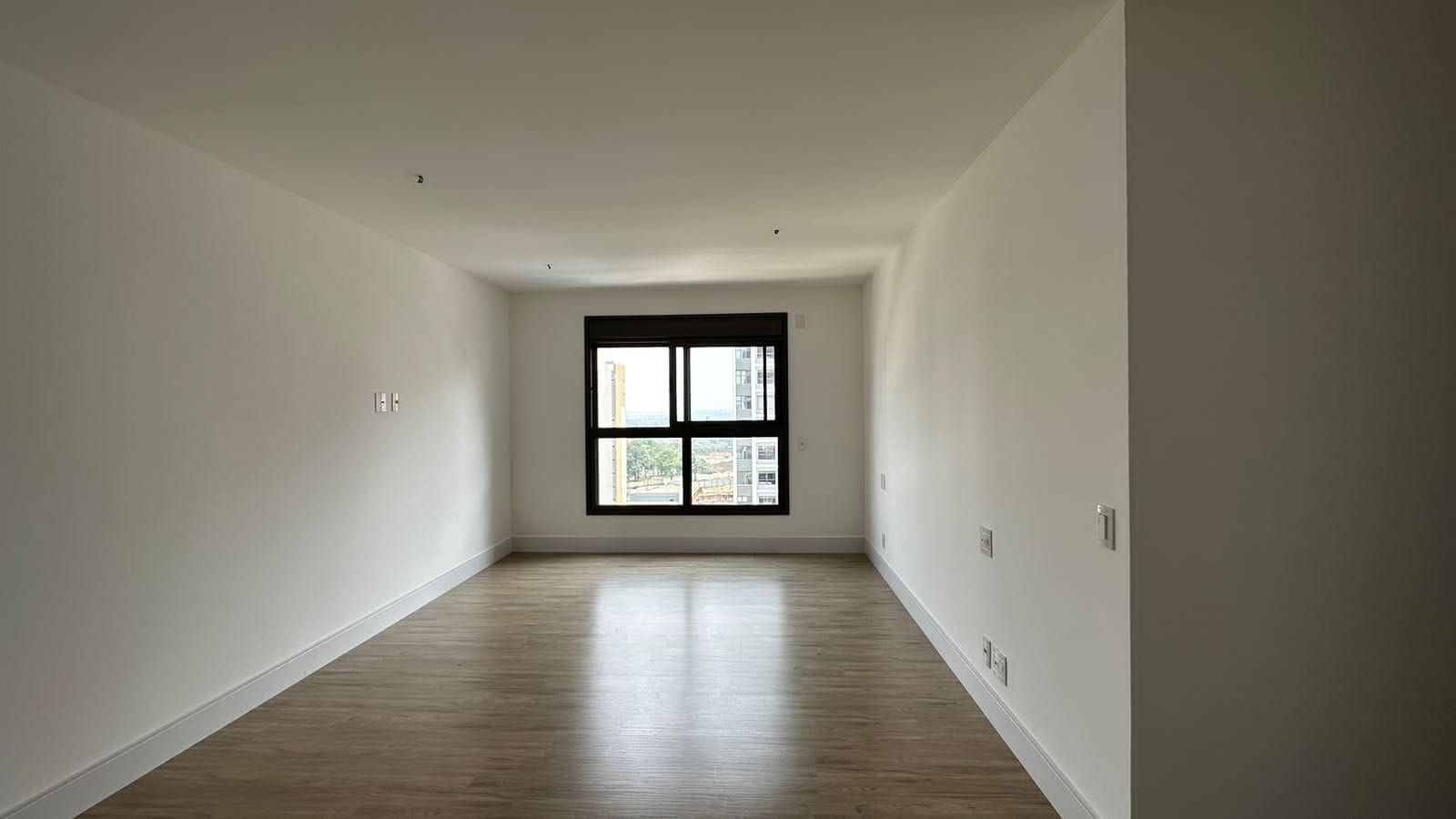 Apartamento Á Venda Epic  Londrina