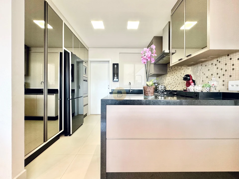 Apartamento Á Venda Kensington Gardens Londrina