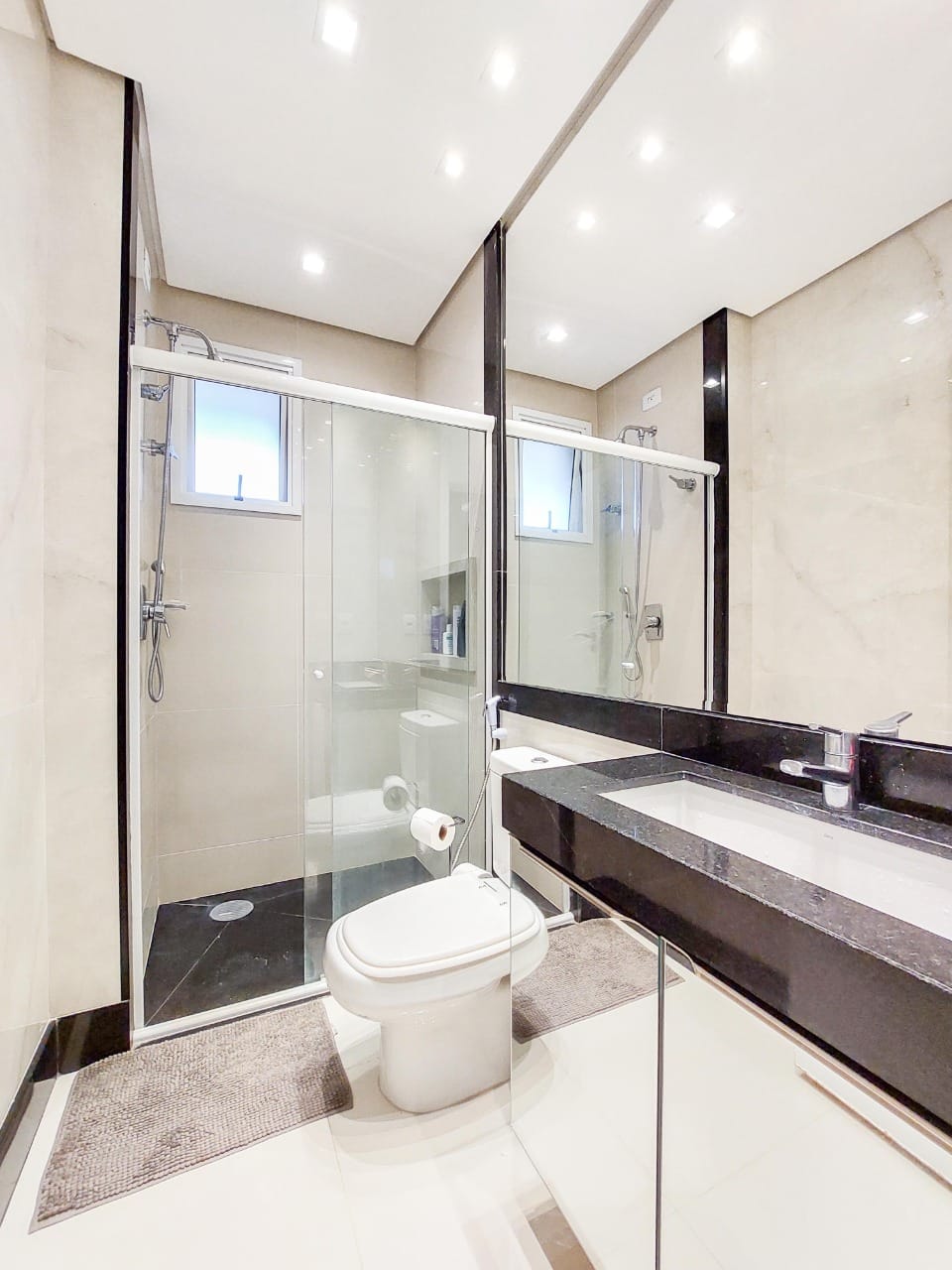 Apartamento Á Venda Casa Batlló Londrina