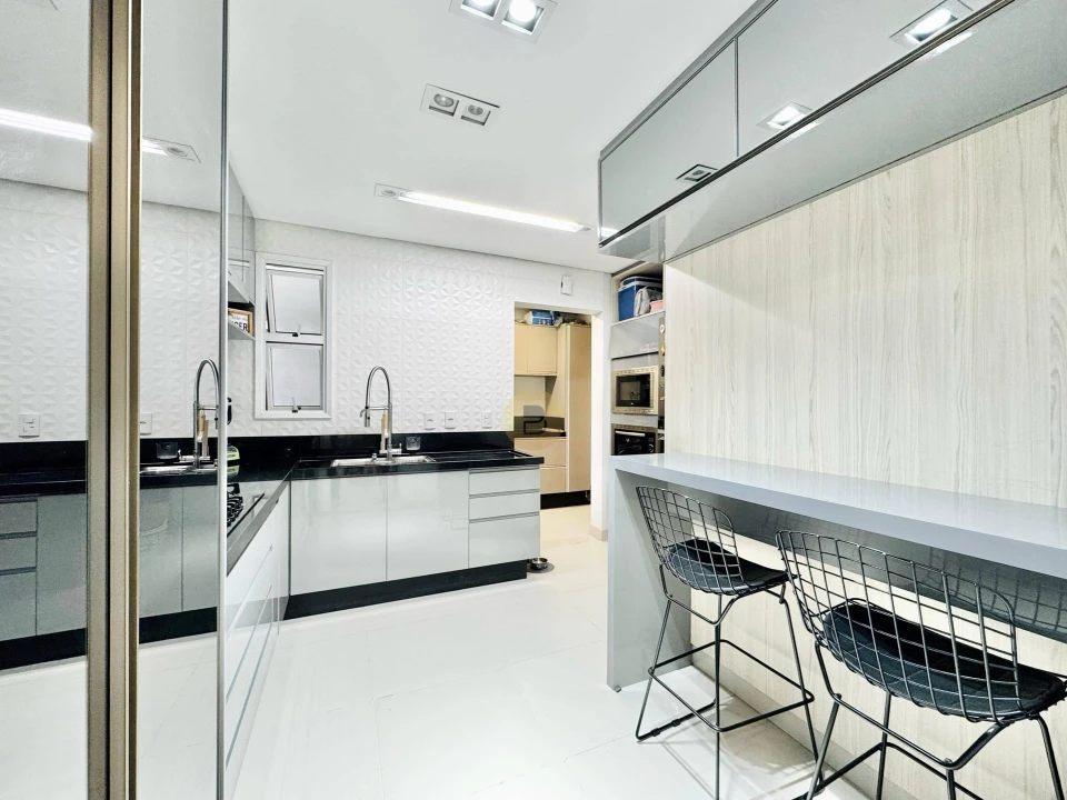 Apartamento Á Venda Fountaine Blanc Londrina