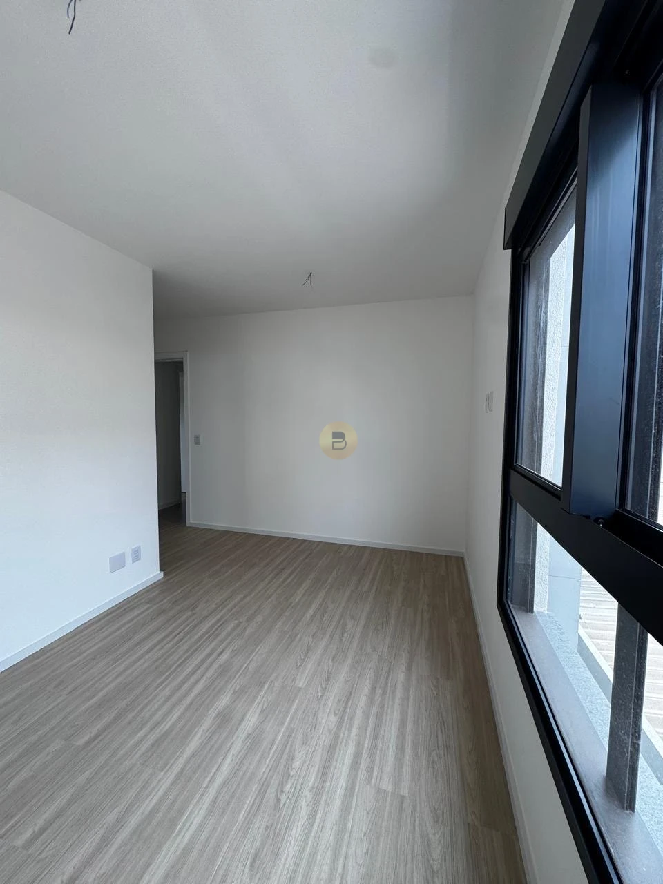 Imagens do imóveis Apartamento À Venda Sense Londrina
