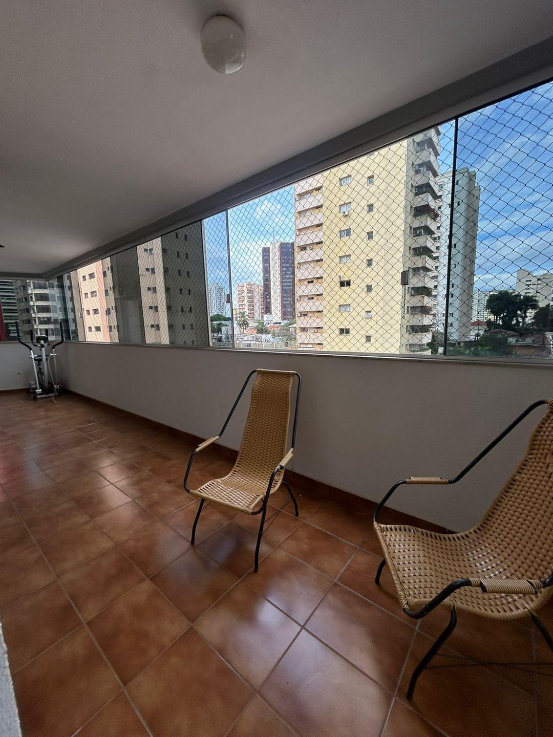 Apartamento Á Venda Edificio Daunak Londrina