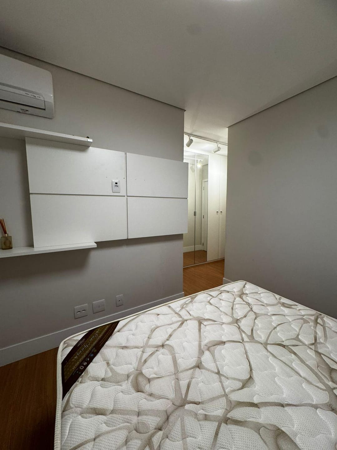 Apartamento Para Alugar Chelsea Towers Londrina