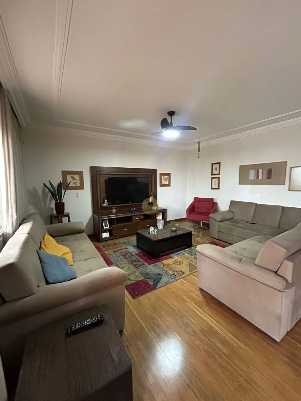 Apartamento Á Venda Edificio Daunak Londrina