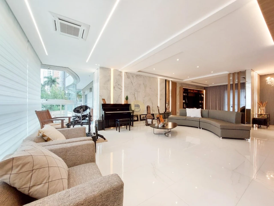 Apartamento Á Venda Casa Batlló Londrina