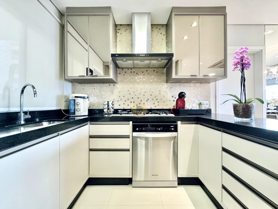 Apartamento Á Venda Kensington Gardens Londrina