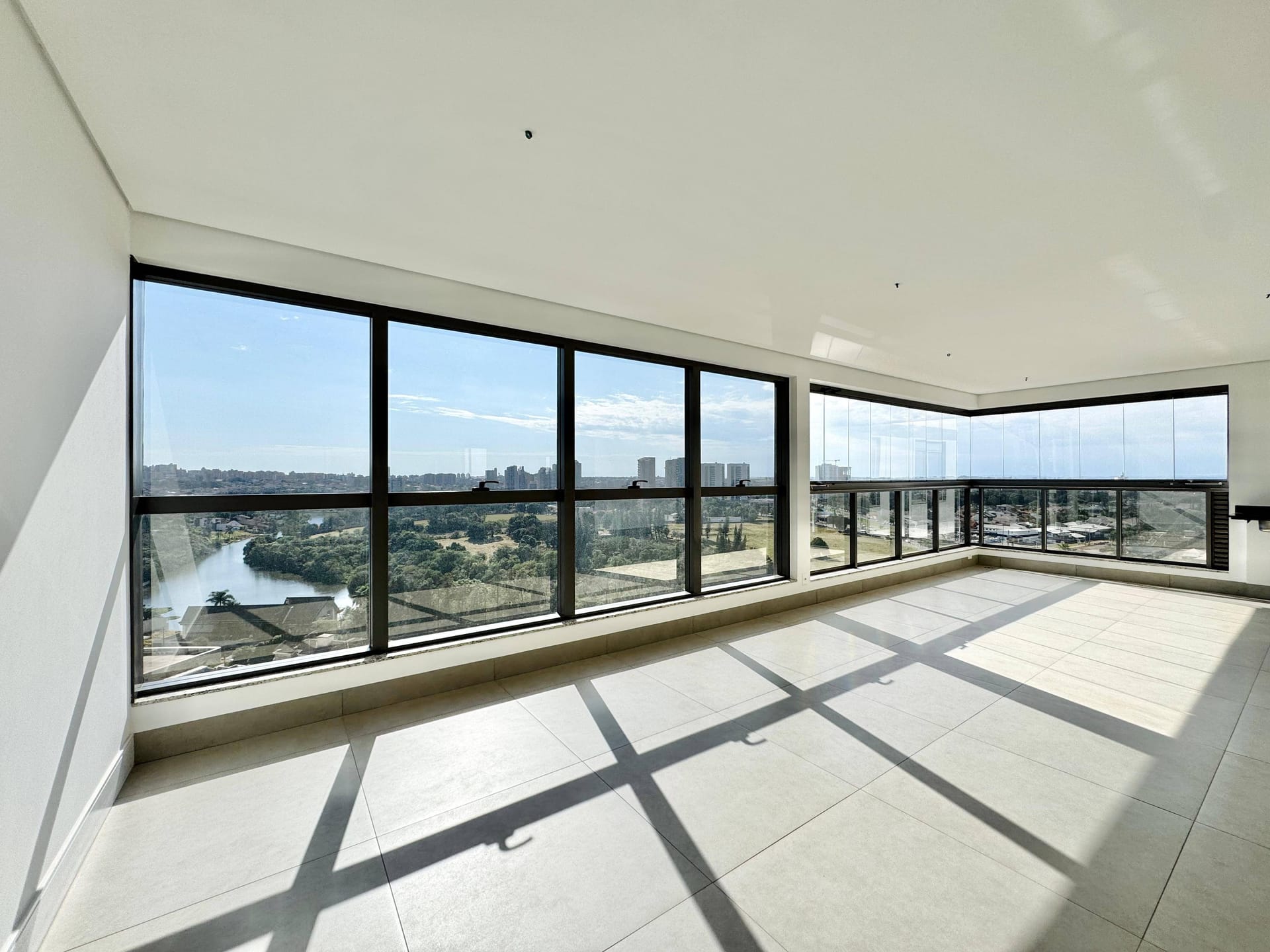 Apartamento À Venda Lakeside  Londrina