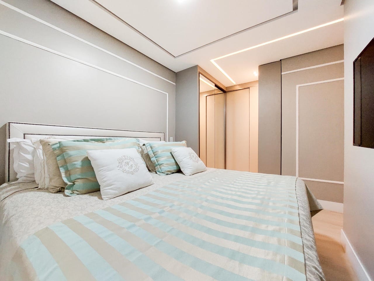 Apartamento Á Venda Casa Batlló Londrina