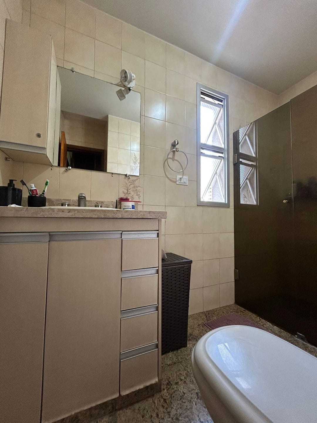 Apartamento Á Venda Edificio Daunak Londrina