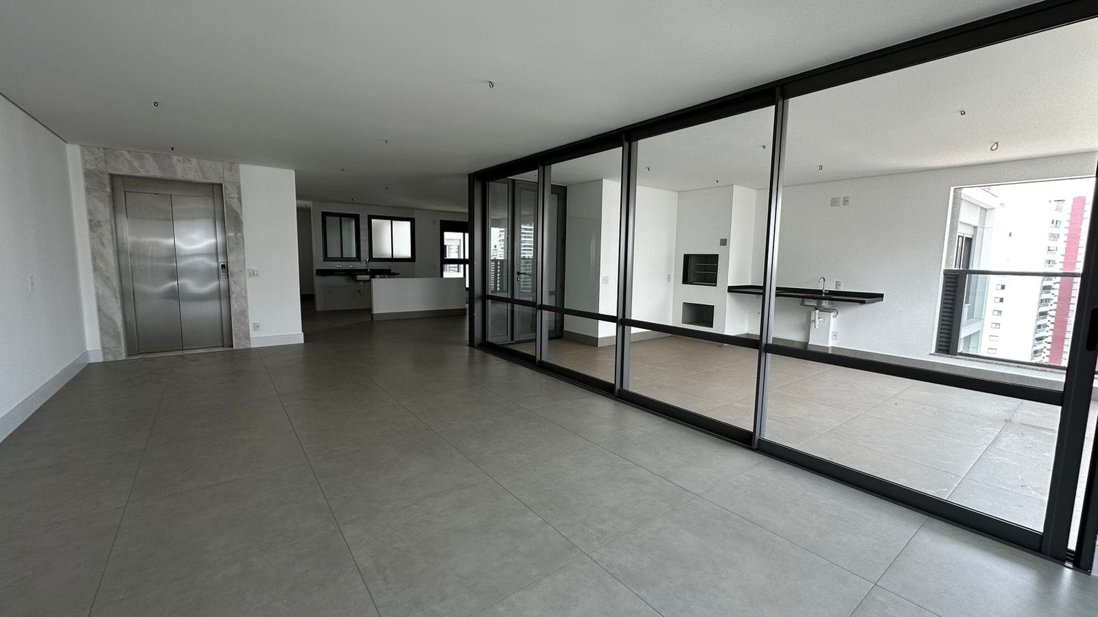 Apartamento Á Venda Epic  Londrina