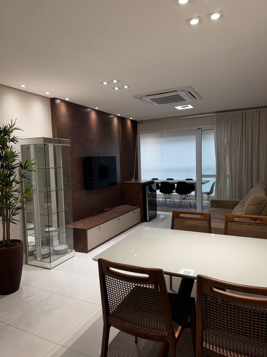 Apartamento Para Alugar Chelsea Towers Londrina