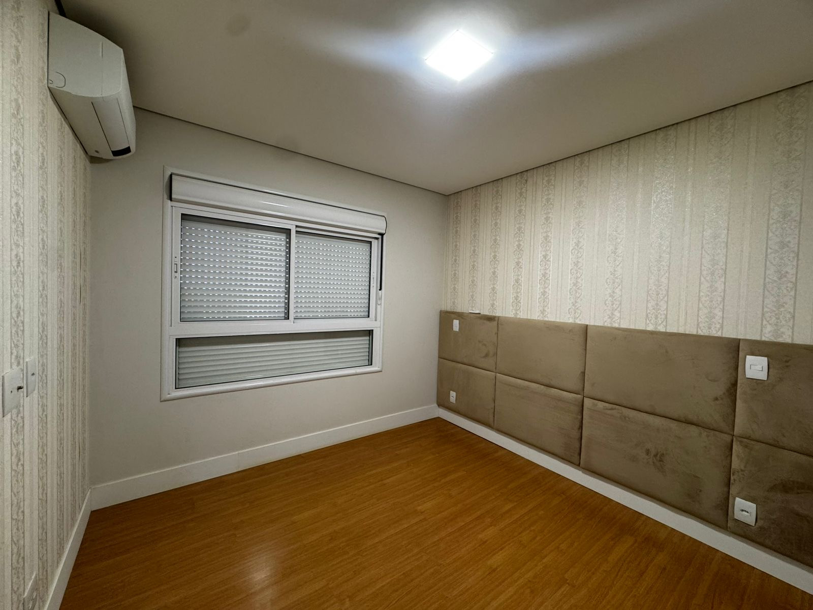 Apartamento Para Alugar Chelsea Towers Londrina