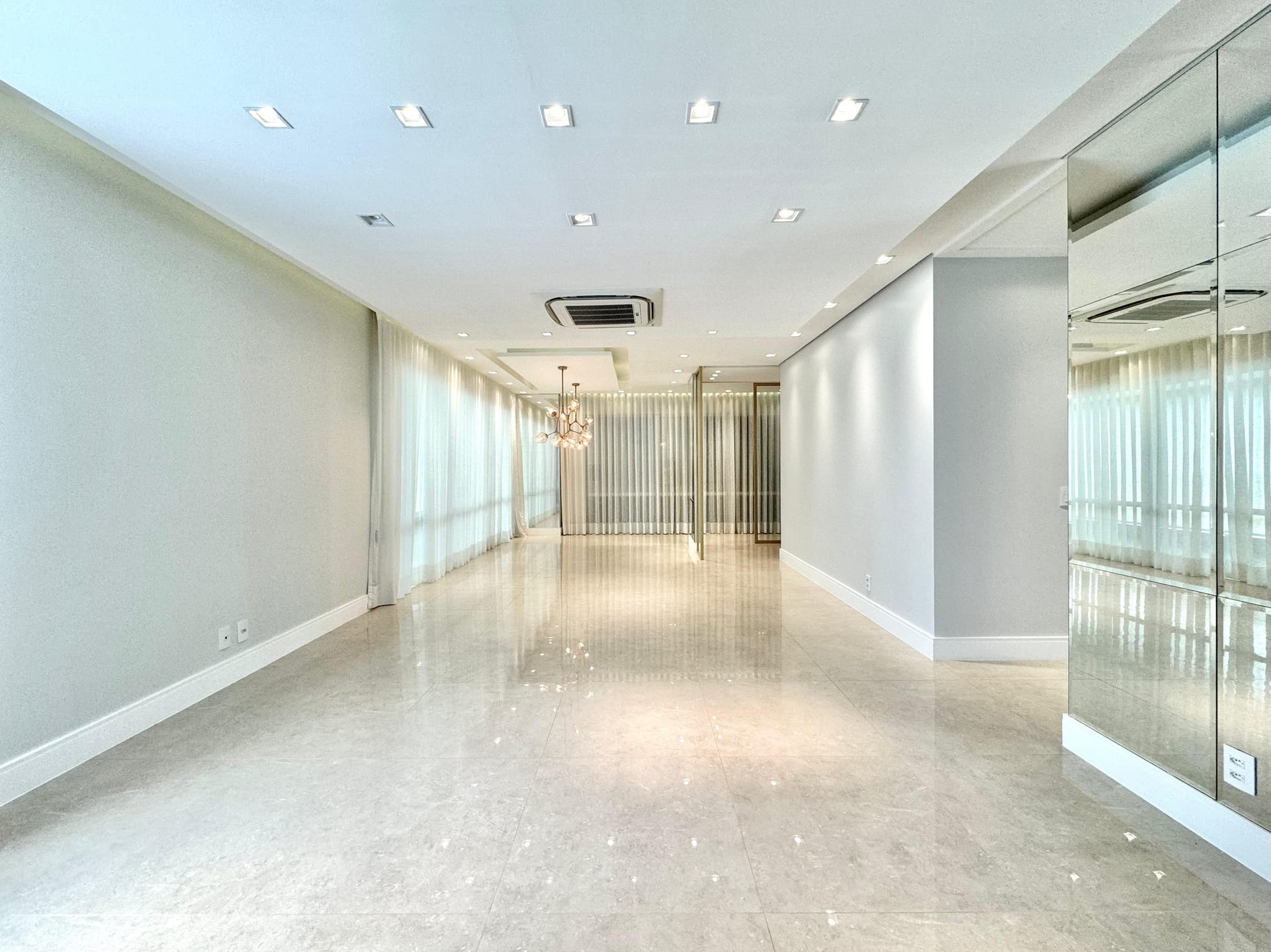 Apartamento Á Venda Le Blanc  Londrina