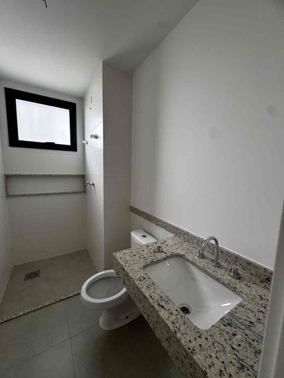 Apartamento Á Venda Sense  Londrina