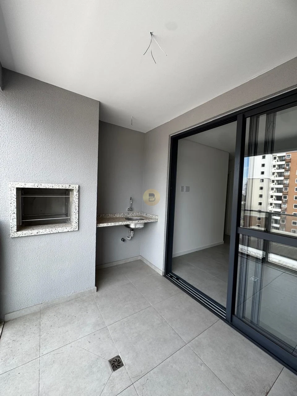 Imagens do imóveis Apartamento À Venda Sense Londrina