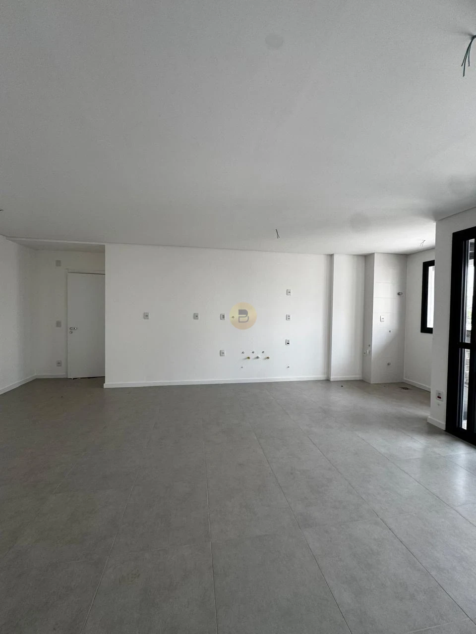Imagens do imóveis Apartamento À Venda Sense Londrina