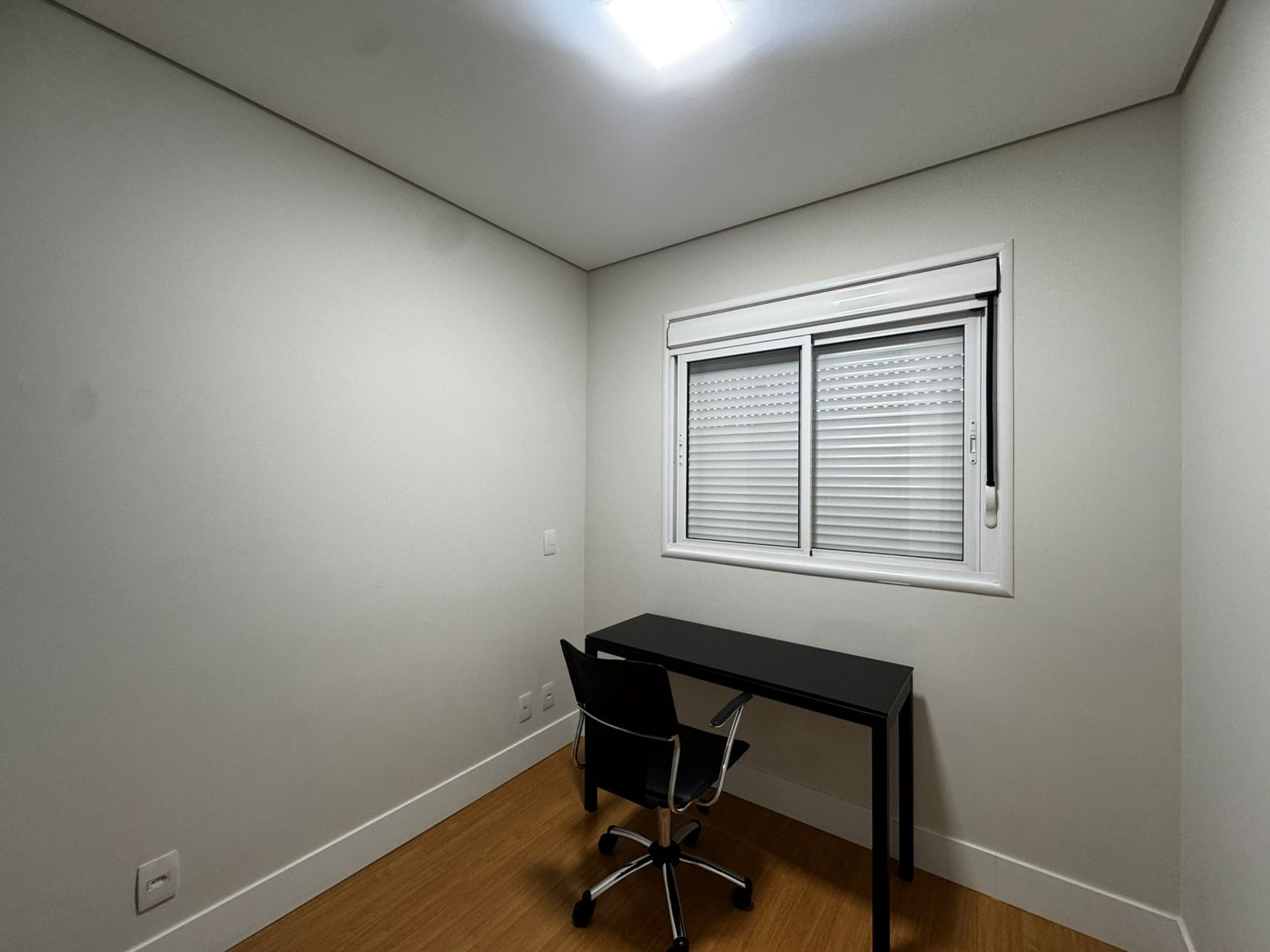 Apartamento Para Alugar Chelsea Towers Londrina