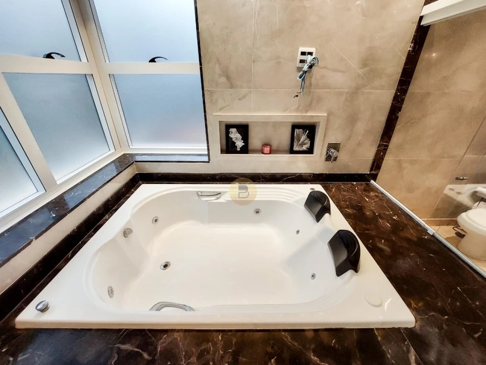 Apartamento Á Venda Casa Batlló Londrina