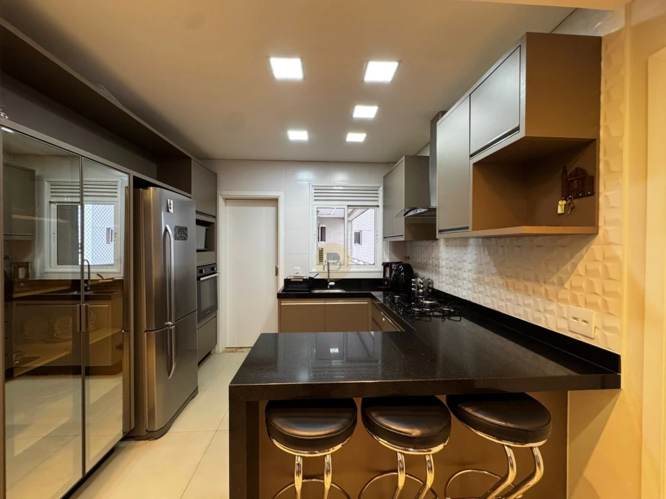 Apartamento Á Venda Kensington Gardens Londrina