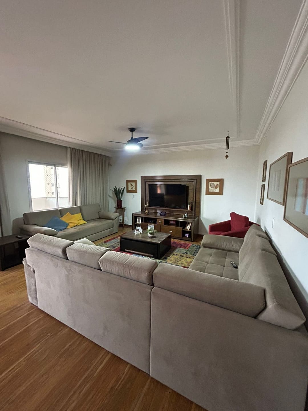 Apartamento Á Venda Edificio Daunak Londrina