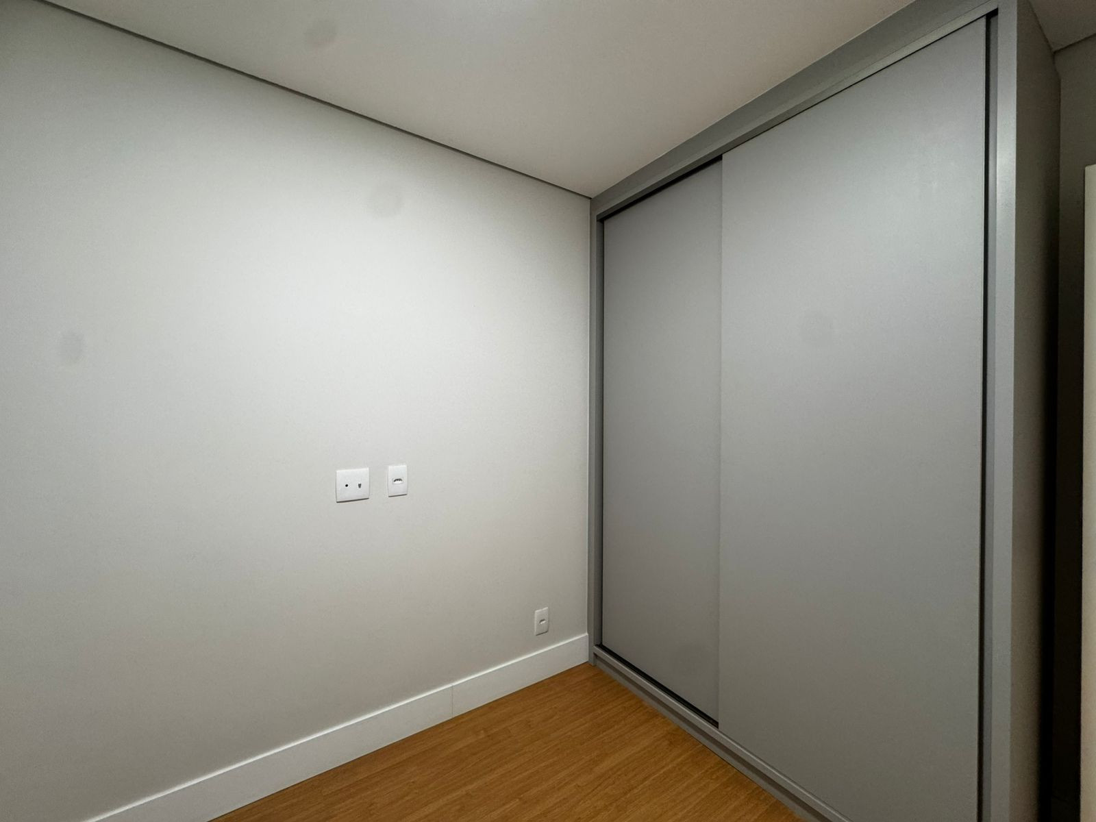 Apartamento Para Alugar Chelsea Towers Londrina