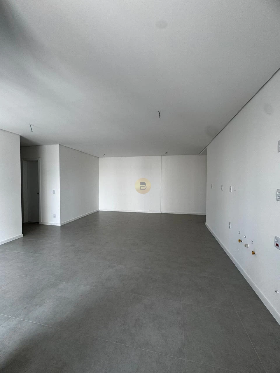 Imagens do imóveis Apartamento À Venda Sense Londrina