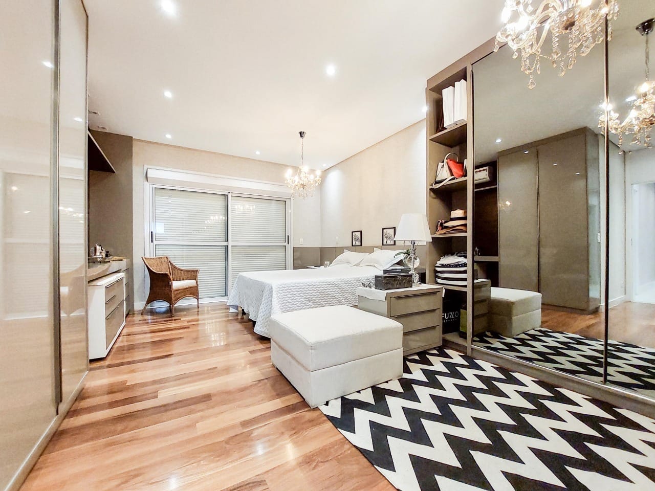 Apartamento Á Venda Casa Batlló Londrina