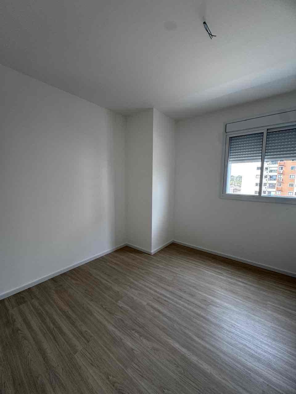 Apartamento Á Venda Sense  Londrina