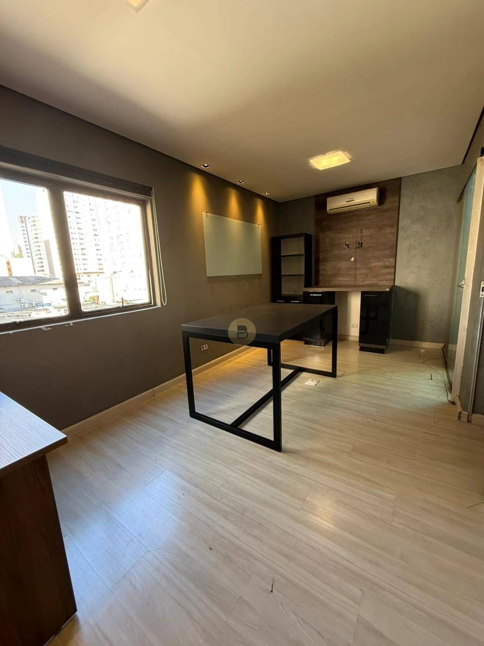 Comercial Á Venda Volnix Plaza Londrina