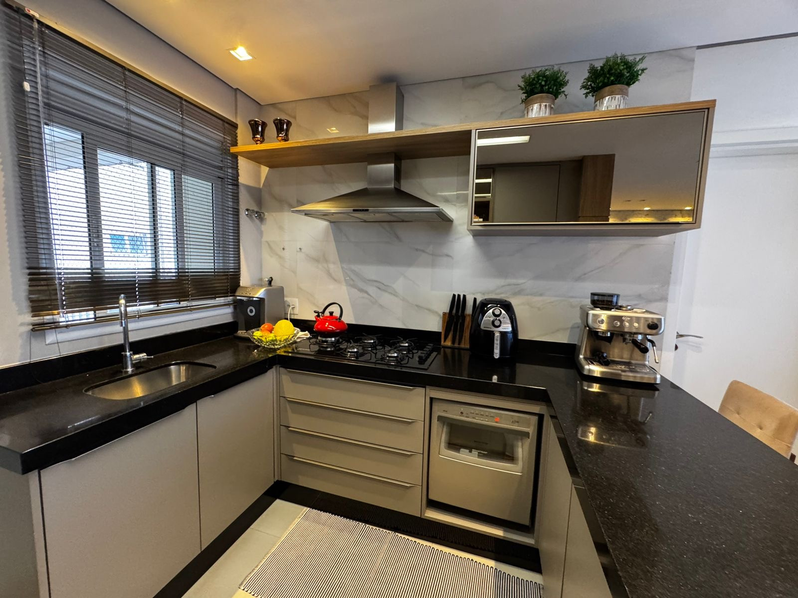 Apartamento À Venda Kensington Gardens Londrina