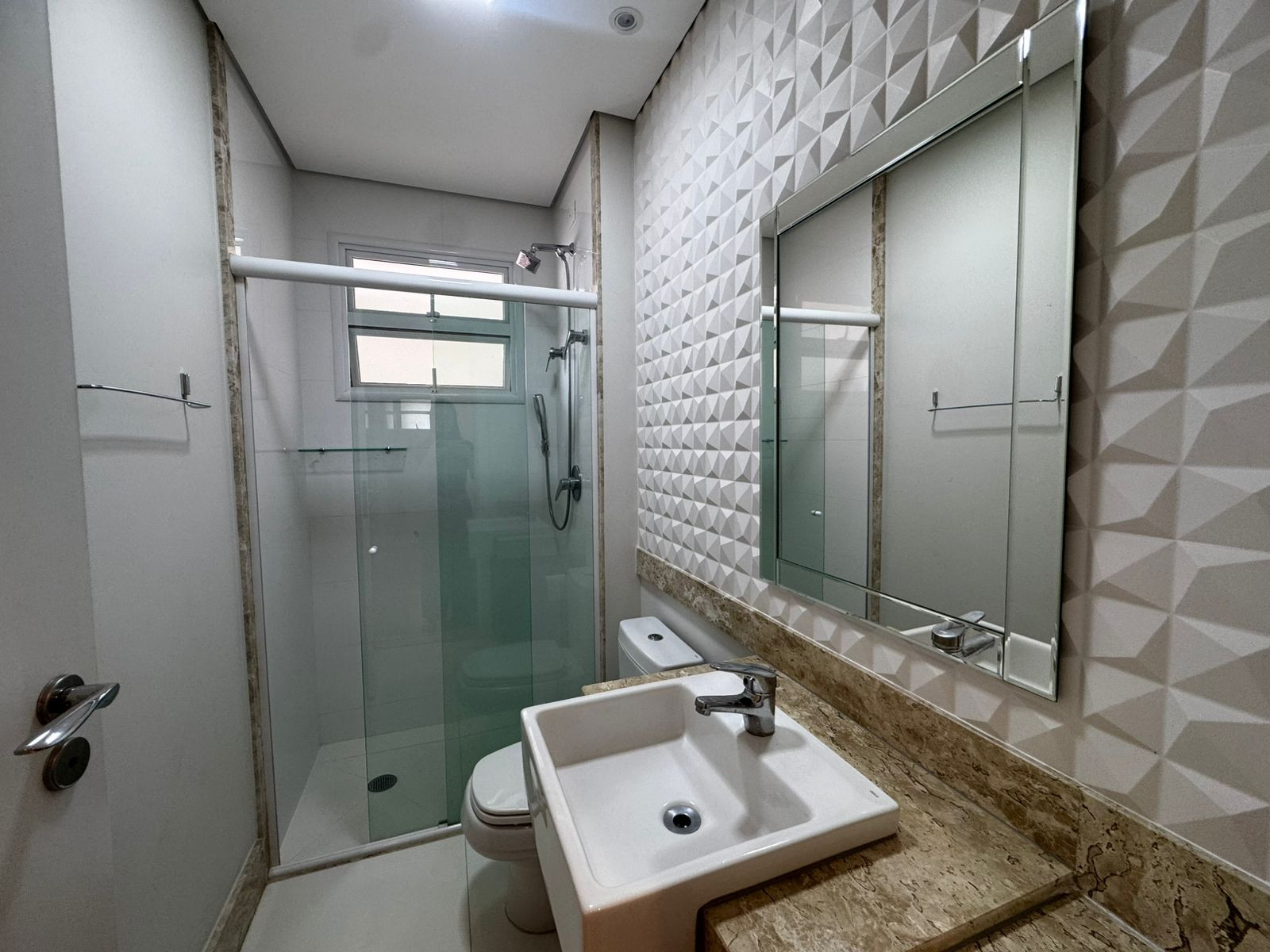 Apartamento Para Alugar Chelsea Towers Londrina