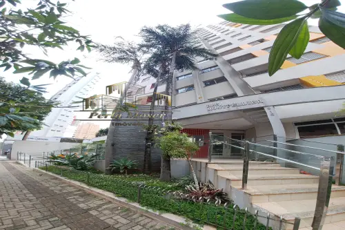 Apartamento com dois dormitórios Edifício Montpellier